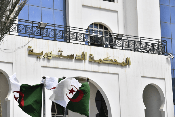 تشريعيات الجزائر: حزب جبهة التحرير الوطني في المقدمة بـ 91 مقعدا